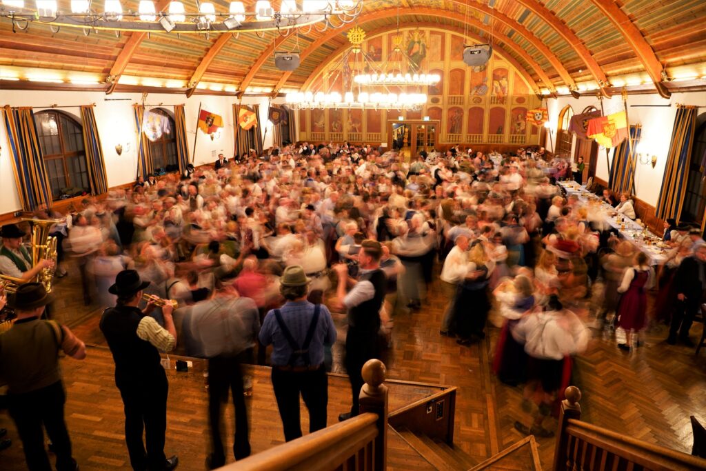 Münchner Kathreintanz im Hofbräuhaus